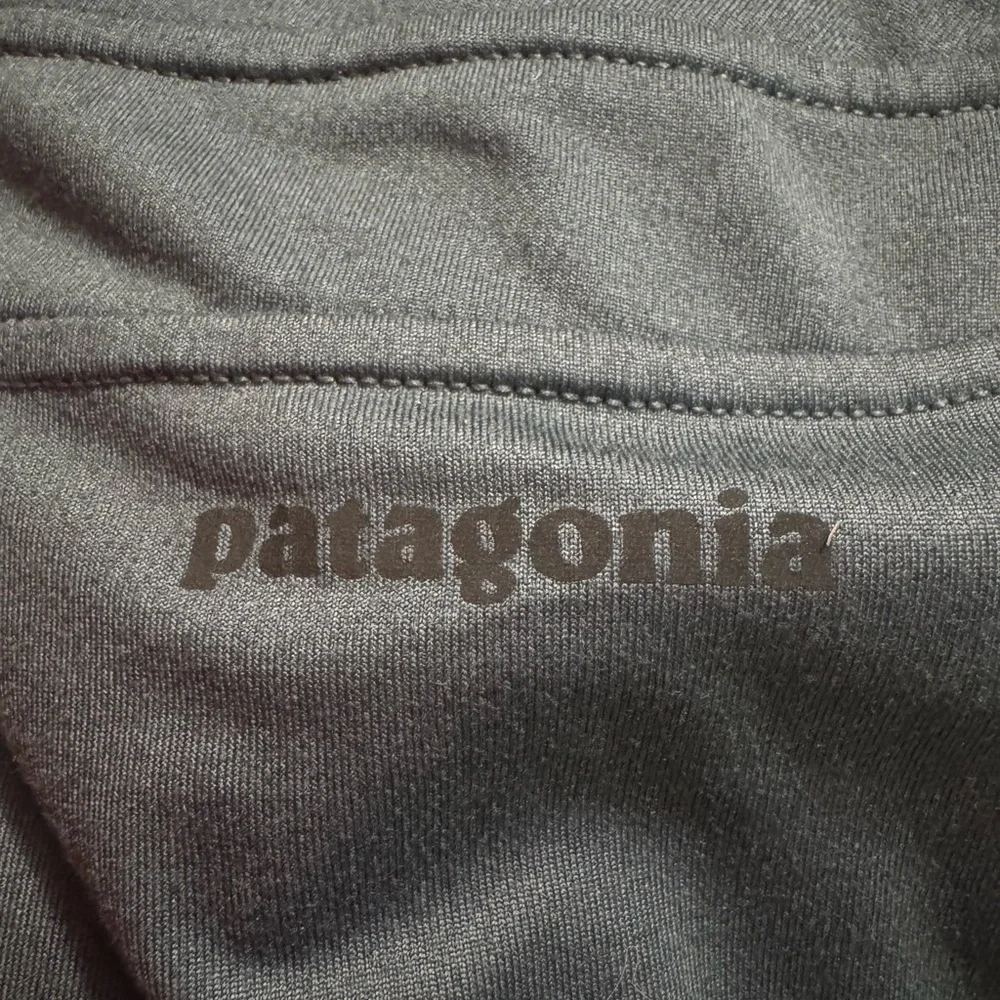 Patagonia Men’s Steel Blue Drawstring Joggers Small